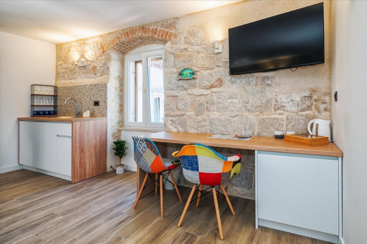 Sweet Rooms Luri Split Eksteriør billede