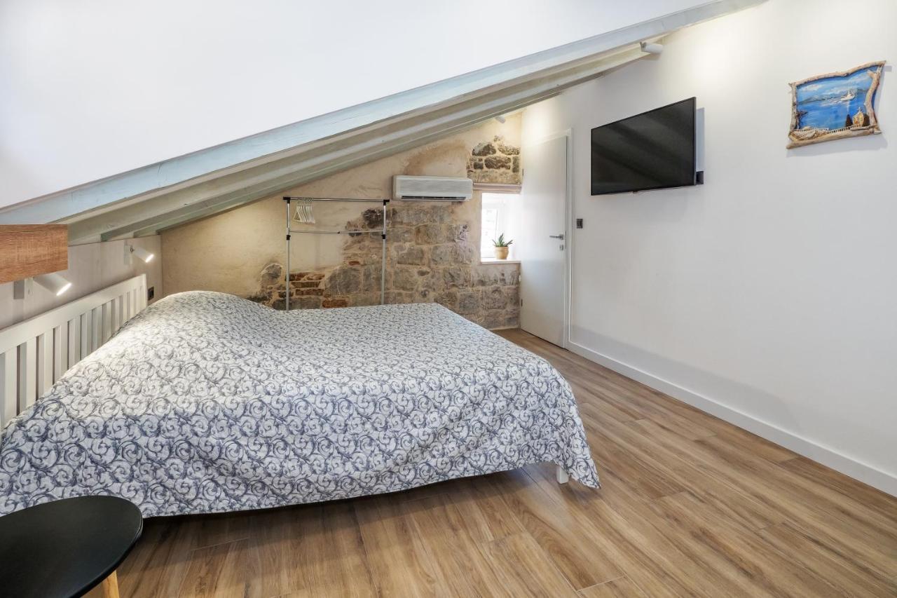 Sweet Rooms Luri Split Eksteriør billede