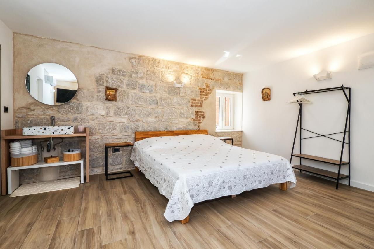 Sweet Rooms Luri Split Eksteriør billede